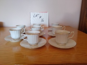 8 Tea Cups with saucers